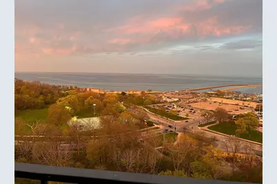 1919 N Summit Ave #11C, Milwaukee, WI 53202 - Photo 119