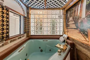 1919 N Summit Ave, Milwaukee, WI 53202 - Photo 71