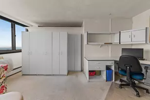 1919 N Summit Ave, Milwaukee, WI 53202 - Photo 65