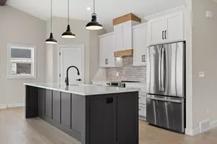 W5709 Pr Vw Dr, Sherman, WI 53075 - Photo 5