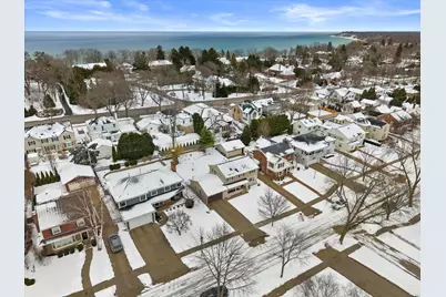 6200 N Berkeley Blvd, Whitefish Bay, WI 53217 - Photo 33