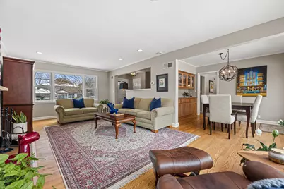 6200 N Berkeley Blvd, Whitefish Bay, WI 53217 - Photo 5