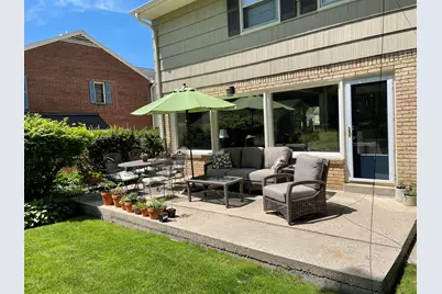 6200 N Berkeley Blvd, Whitefish Bay, WI 53217 - Photo 41