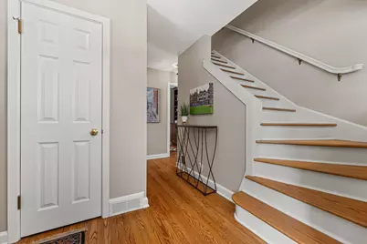 6200 N Berkeley Blvd, Whitefish Bay, WI 53217 - Photo 7