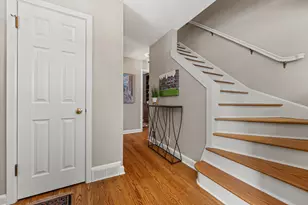 6200 N Berkeley Blvd, Whitefish Bay, WI 53217 - Photo 7