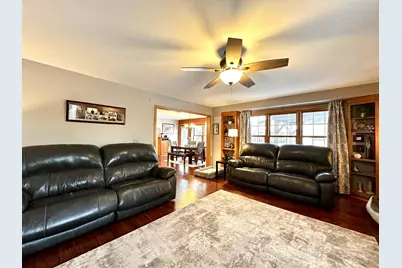 10306  83rd Pl, Pleasant Prairie, WI 53158 - Photo 11