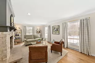 17740 Lisa Ln, Brookfield, WI 53045 - Photo 7