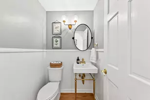 17740 Lisa Ln, Brookfield, WI 53045 - Photo 23