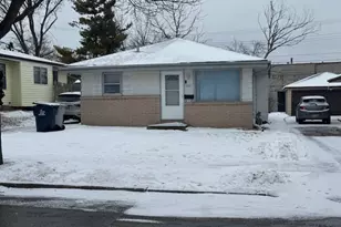 9001 W Thurston Ave, Milwaukee, WI 53225 - Photo 3