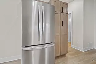 118 Eiche Dr, Slinger, WI 53086 - Photo 7