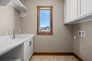 303 Fairway Meadows Ln, Sheboygan Falls, WI 53085 - Photo 13