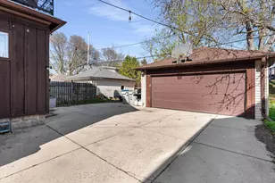 1830 N 56th St, Milwaukee, WI 53208 - Photo 17
