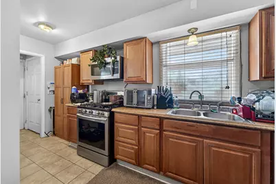 5137 N 66th St, Milwaukee, WI 53218 - Photo 7