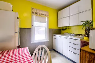 203 West St, Thiensville, WI 53092 - Photo 5