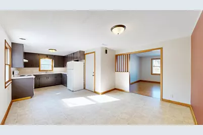 301 E Park St, Westby, WI 54667 - Photo 5