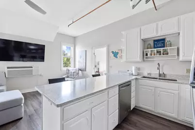 281  Victorian Village Dr #31, Elkhart Lake, WI 53020 - Photo 5