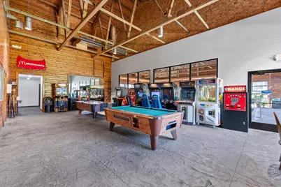 281  Victorian Village Dr #31, Elkhart Lake, WI 53020 - Photo 29