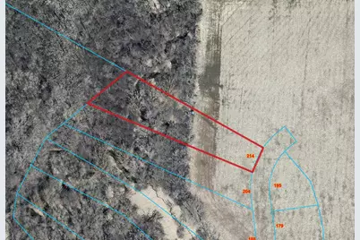 214  Hidden Valley Cir #Lt7, Fond du Lac, WI 54937 - Photo 3