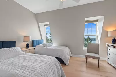 279  Victorian Village Dr #40, Elkhart Lake, WI 53020 - Photo 11