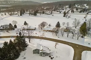 W277S8860 Lakeside Dr, Vernon, WI 53149 - Photo 7