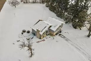 W277S8860 Lakeside Dr, Vernon, WI 53149 - Photo 5