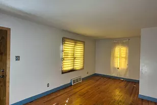 8602 W Beloit Rd, Milwaukee, WI 53227 - Photo 15