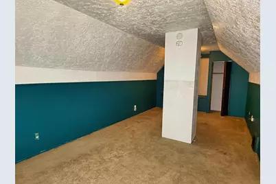 8602 W Beloit Rd, Milwaukee, WI 53227 - Photo 17