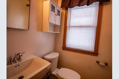 2102 E Howard Ave #2104, Saint Francis, WI 53235 - Photo 13