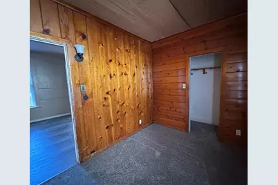 823  Yout St, Racine, WI 53402 - Photo 35