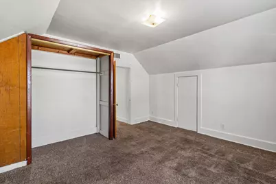 823  Yout St, Racine, WI 53402 - Photo 23