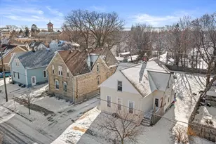 823 Yout St, Racine, WI 53402 - Photo 3