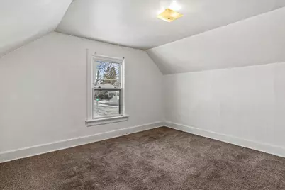 823  Yout St, Racine, WI 53402 - Photo 21