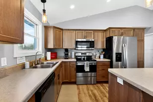 2855 28 11/16 St, Cedar Lake Township, WI 54817 - Photo 19