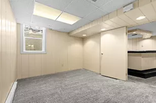 7140 N 48th St, Milwaukee, WI 53223 - Photo 17