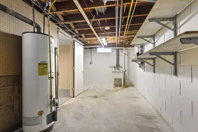 7140 N 48th St, Milwaukee, WI 53223 - Photo 23