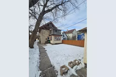 1722 S Layton Blvd, Milwaukee, WI 53215 - Photo 5