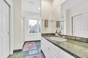 8328 W Wisconsin Ave, Wauwatosa, WI 53213 - Photo 15