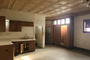 3901 N Port Washington Ave, Milwaukee, WI 53212 - Photo 5