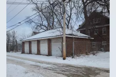 3901 N Port Washington Ave #3903, Milwaukee, WI 53212 - Photo 3