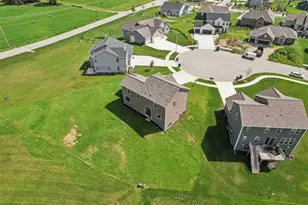 675 Mary Way, Slinger, WI 53086 - Photo 29