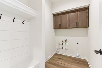 675  Mary Way, Slinger, WI 53086 - Photo 7