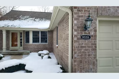 18535  Stonehedge Dr #A, Brookfield, WI 53045 - Photo 35