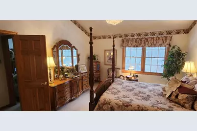 18535  Stonehedge Dr #A, Brookfield, WI 53045 - Photo 21