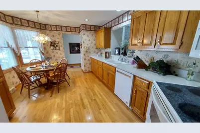 18535  Stonehedge Dr #A, Brookfield, WI 53045 - Photo 13