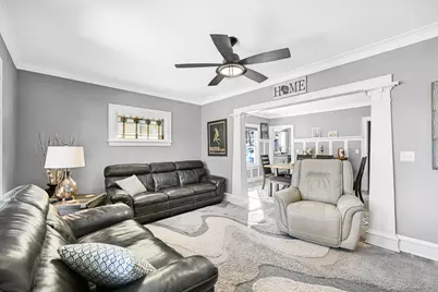 6825  Terrace Ct, Wauwatosa, WI 53213 - Photo 7