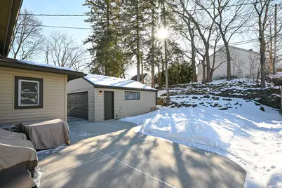 6825  Terrace Ct, Wauwatosa, WI 53213 - Photo 27