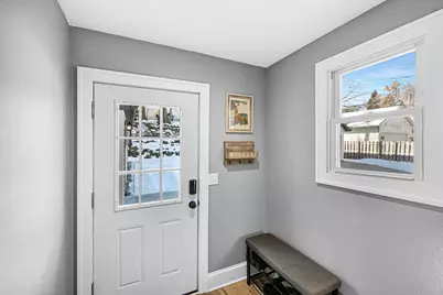 6825  Terrace Ct, Wauwatosa, WI 53213 - Photo 25