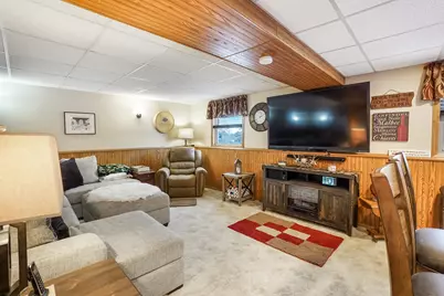 1807  Swartz Dr, Waukesha, WI 53188 - Photo 21