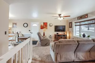 1807 Swartz Dr, Waukesha, WI 53188 - Photo 7