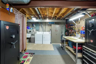 1807  Swartz Dr, Waukesha, WI 53188 - Photo 25